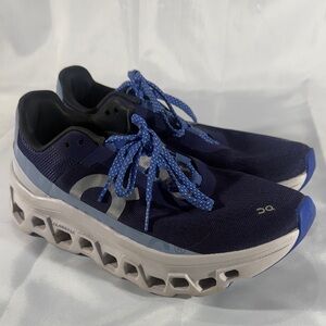 ON Women's Athletic Shoes - Navy and Gray cloud monsters
